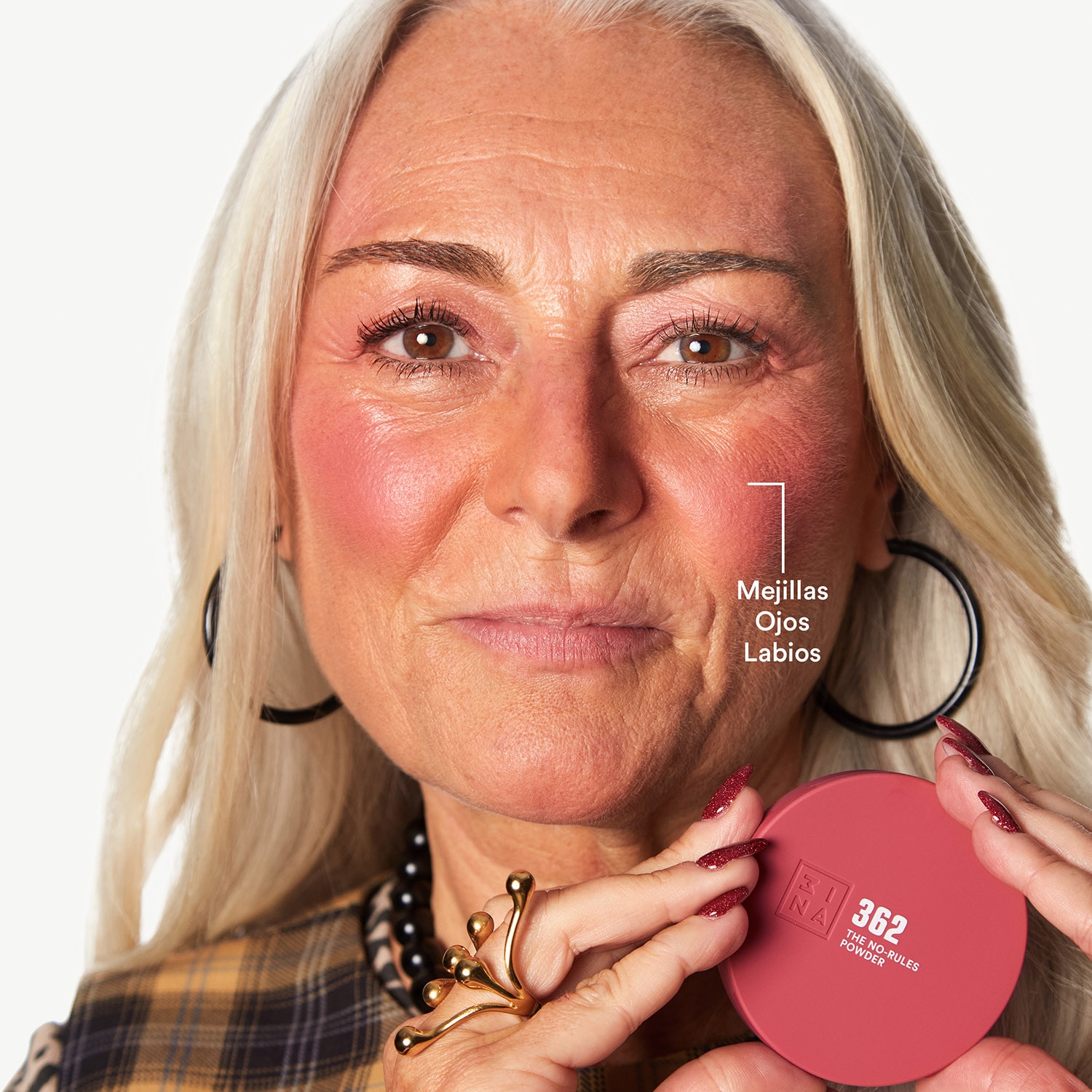 THE NO-RULES POWDER (POLVO COMPACTO PARA ROSTRO)